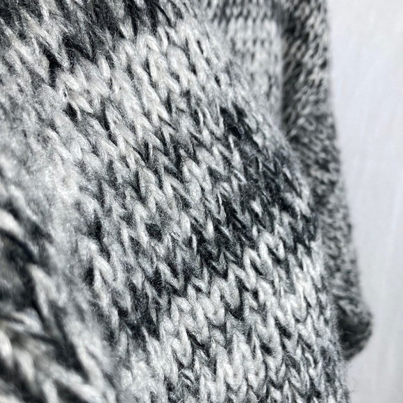 Vintage Front Line Chunky Geometric Knit Sweater w/ Real Leather Trim Sz M - Picture 12 of 12